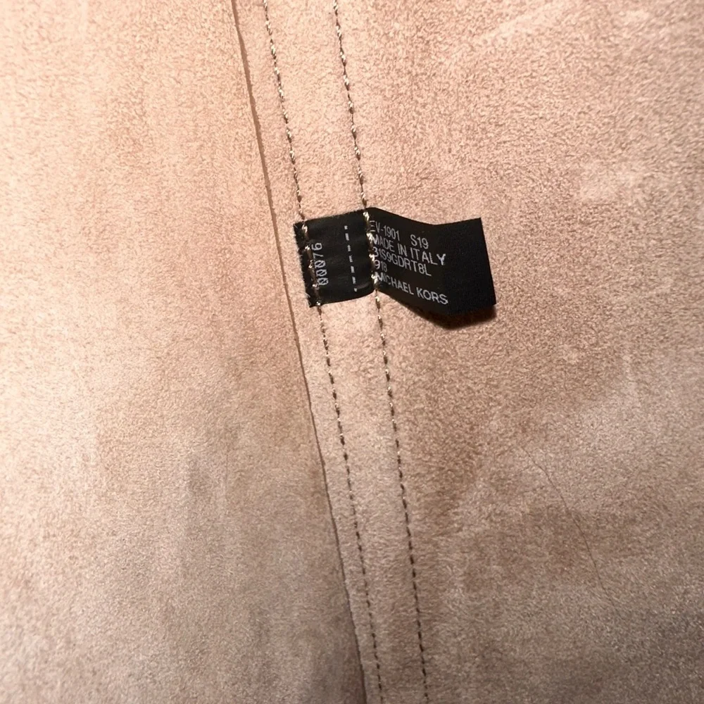 Michael Kors Collection Dandridge Christina Zimpel Seaside Tote - Picture 11 of 17